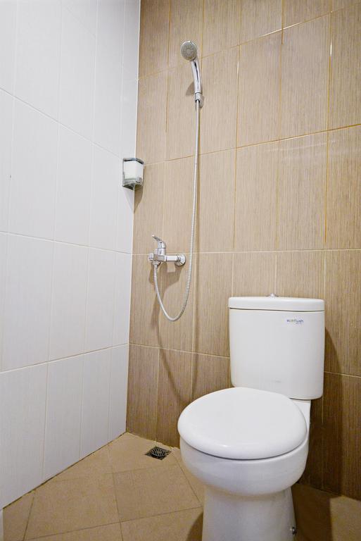 Zen Rooms Cipete Safin Inn Cilandak  Экстерьер фото
