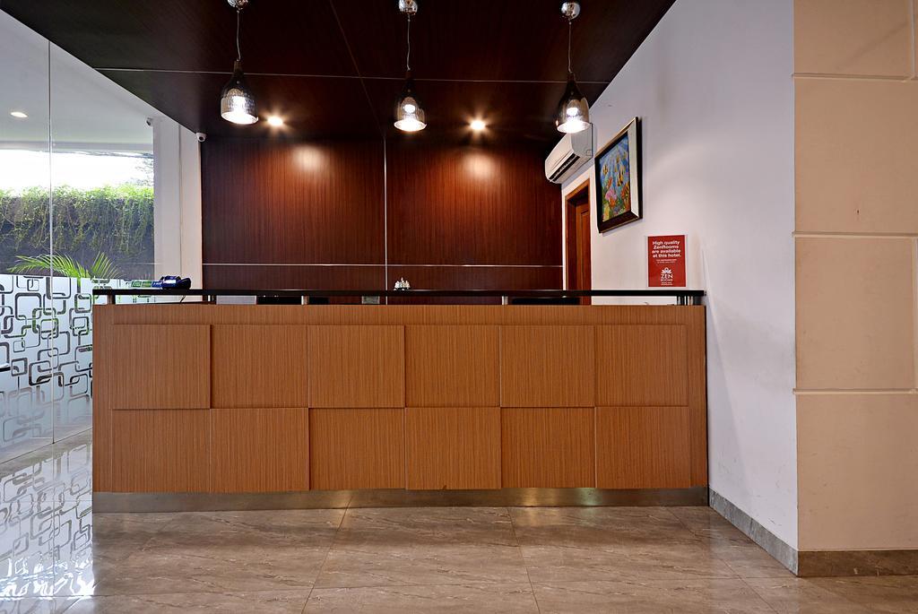 Zen Rooms Cipete Safin Inn Cilandak  Экстерьер фото