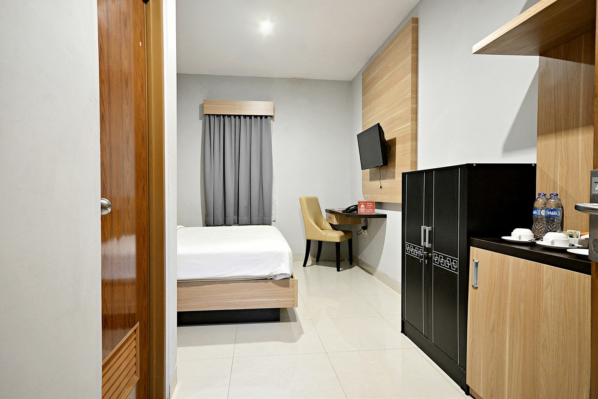 Zen Rooms Cipete Safin Inn Cilandak  Экстерьер фото