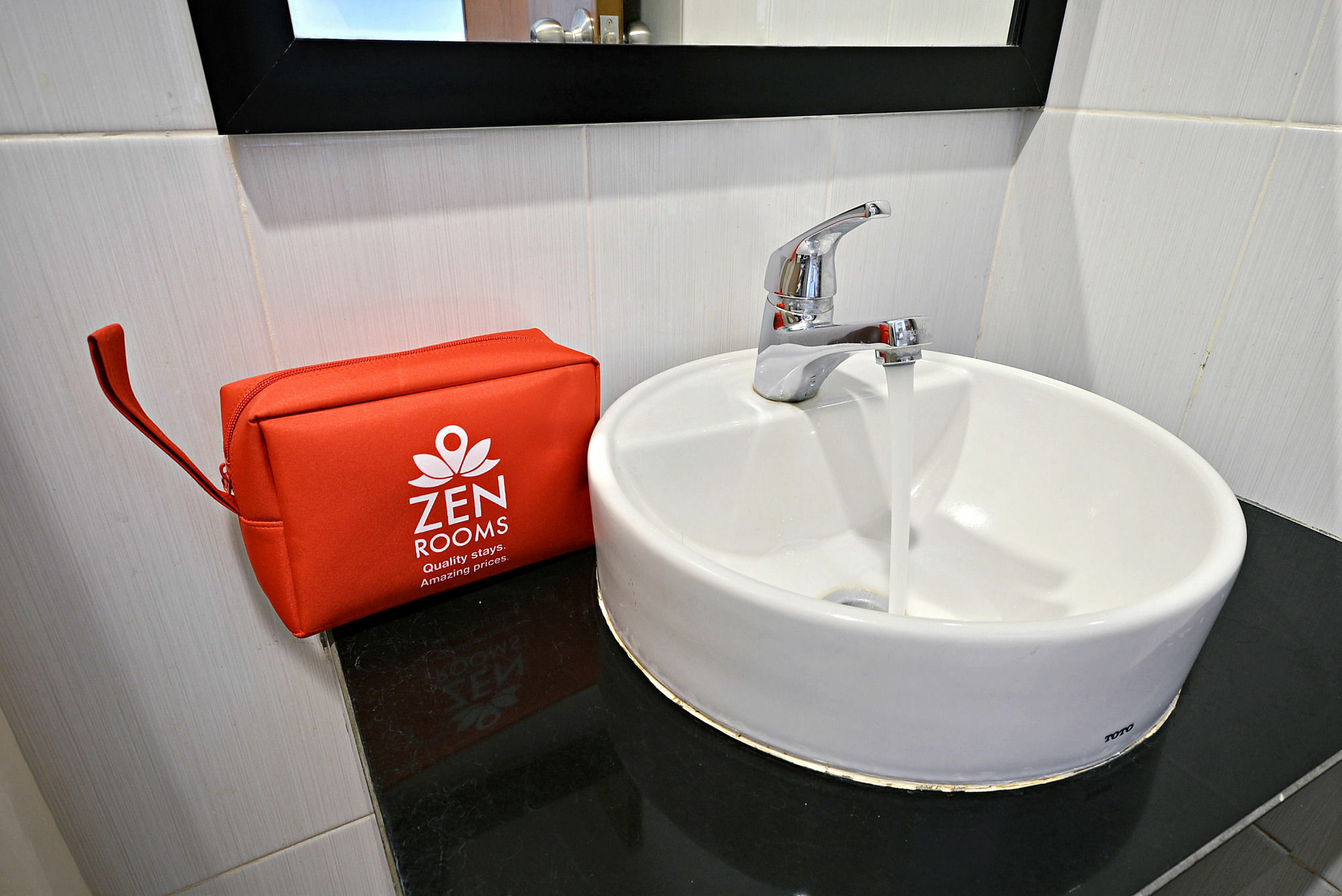 Zen Rooms Cipete Safin Inn Cilandak  Экстерьер фото