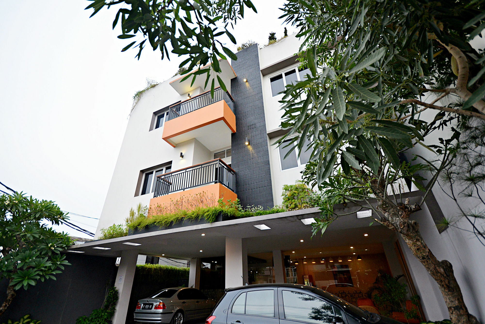 Zen Rooms Cipete Safin Inn Cilandak  Экстерьер фото
